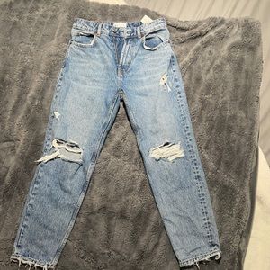 Zara Ripped Mom Jeans Medium Wash